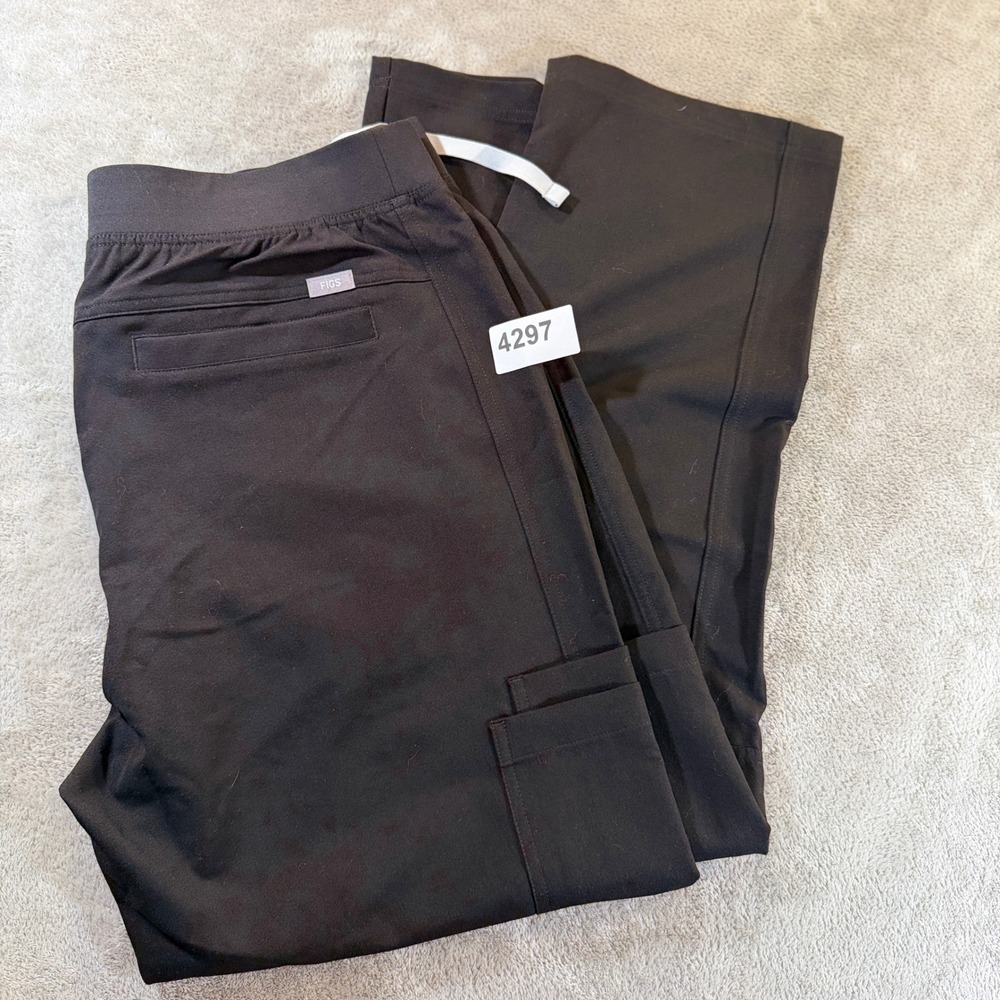 FIGS Axim Cargo Scrub Pants Men XL Black Technical Collection 1000204R